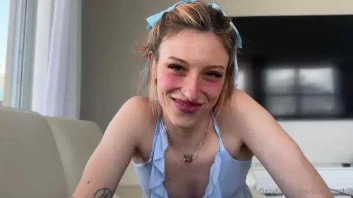 Petite Red Head Step Sister Wants Sex – Elle Marz