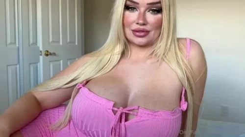 Gold Digger Step Mom Seduces You – Luna Angel