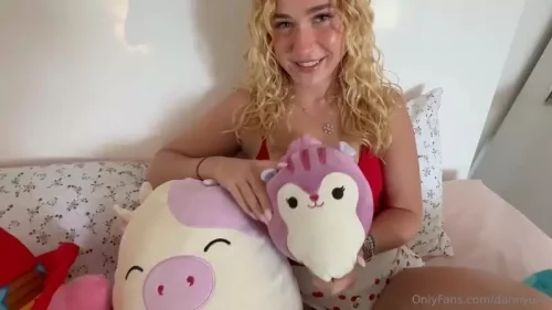 Tickle Fight With Little Stepdaughter – Cassie2Sassy