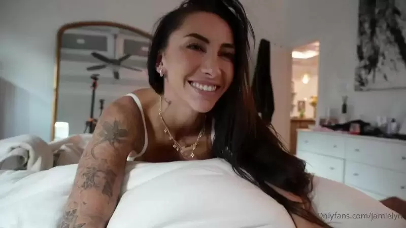 Late Night Sex Craving For Step Sis – Jamie Lynn Rinaldi