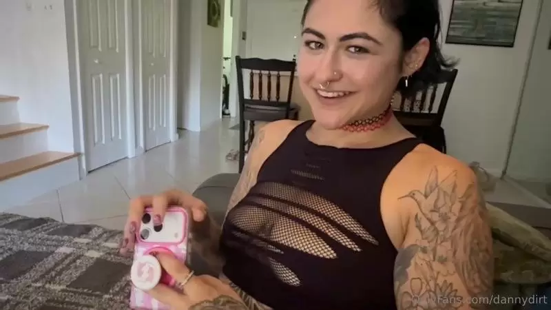 Goth Step Sister VS Nerdy Step Bro – Josie Jaxxon